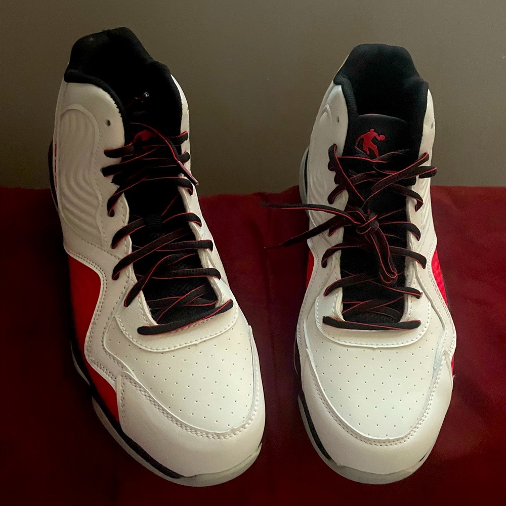 Mens Basketball Sneakers